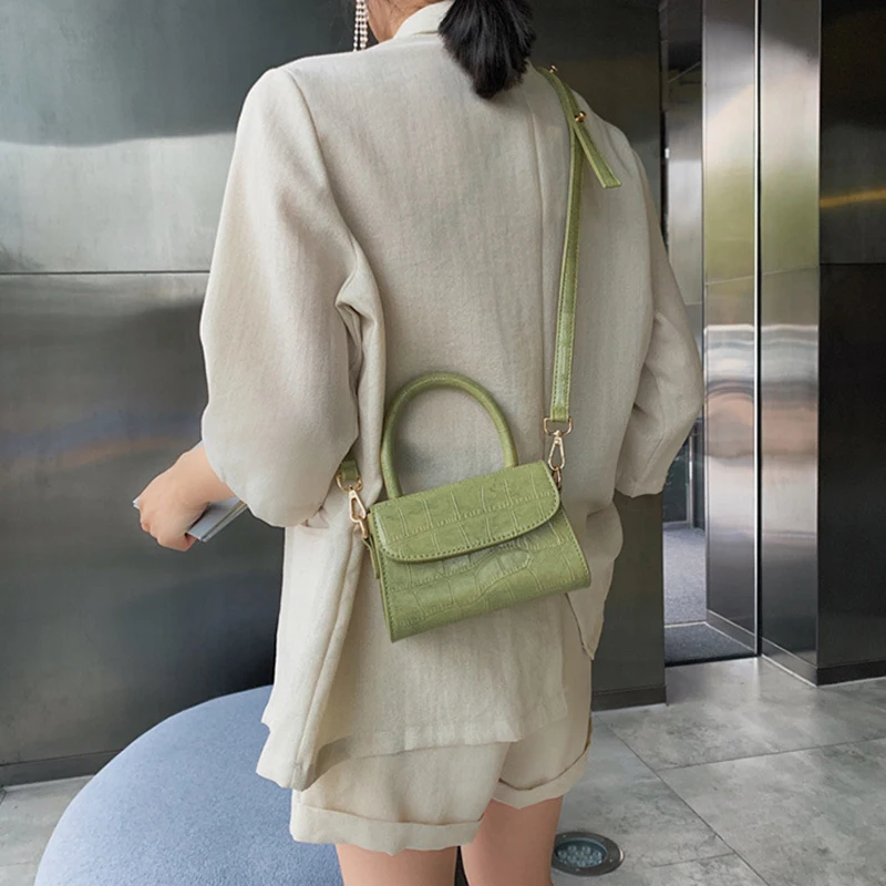 2020 Mini bags for women Square Crossbody Bag Fashion Handbags Purses with Handle Female PU Leather handbags
2020 Mini bags for women Square Crossbody Bag Fashion Handbags Purses with Handle Female PU Leather handbags