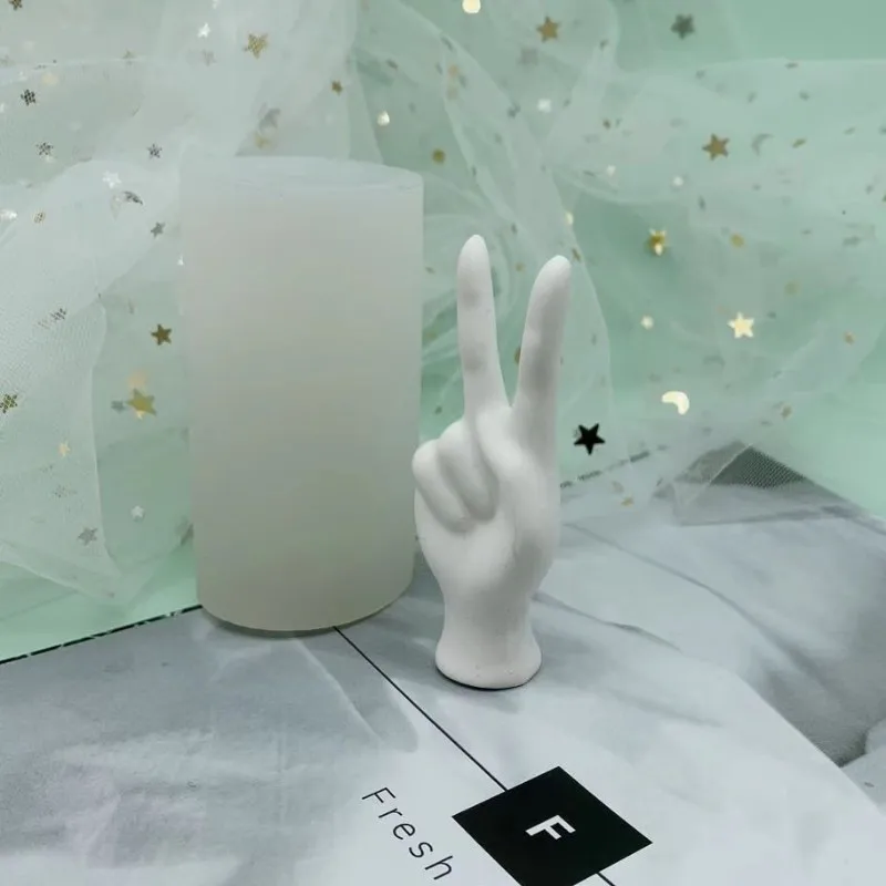 3D hand shape silicone candle mold DIY handmade scented candle silicone mold, Random
3D hand shape silicone candle mold DIY handmade scented candle silicone mold, Random