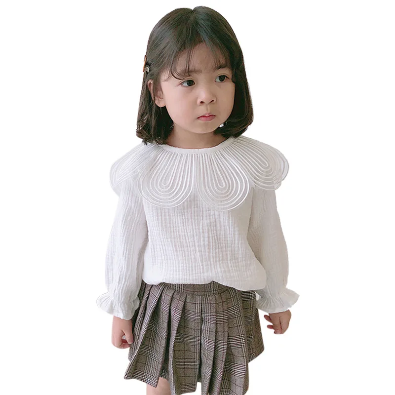Spring 2021 Korean version of rural style girls' shirts girls petal lapel blouse children's long-sleeved T-shirt
Spring 2021 Korean version of rural style girls' shirts girls petal lapel blouse children's long-sleeved T-shirt
