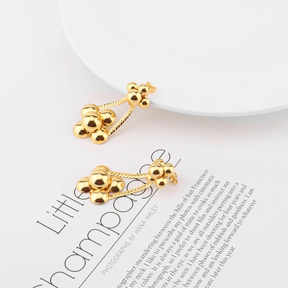 Wholesale Prices Free Samples New Designer Style Flower Shape Retro Elegant Pendant Gold Women Earring
Wholesale Prices Free Samples New Designer Style Flower Shape Retro Elegant Pendant Gold Women Earring