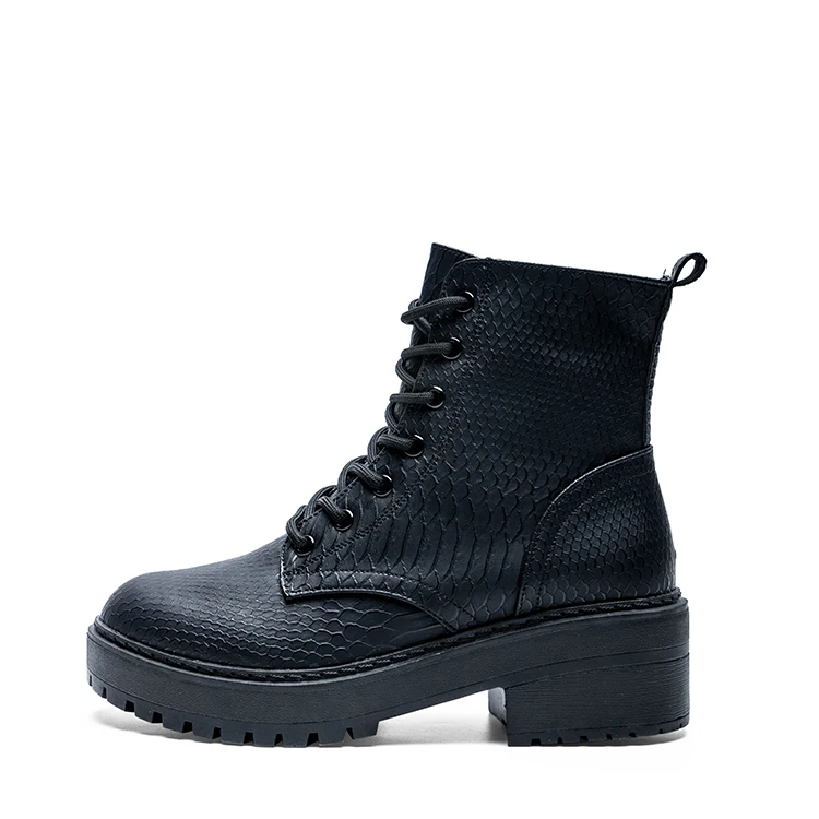 Winter New Style Fashion Leather Women Boots Serpentine And Flower Pattern Design Office Ladies Boots Multi color Optional, Black
Winter New Style Fashion Leather Women Boots Serpentine And Flower Pattern Design Office Ladies Boots Multi color Optional, Black