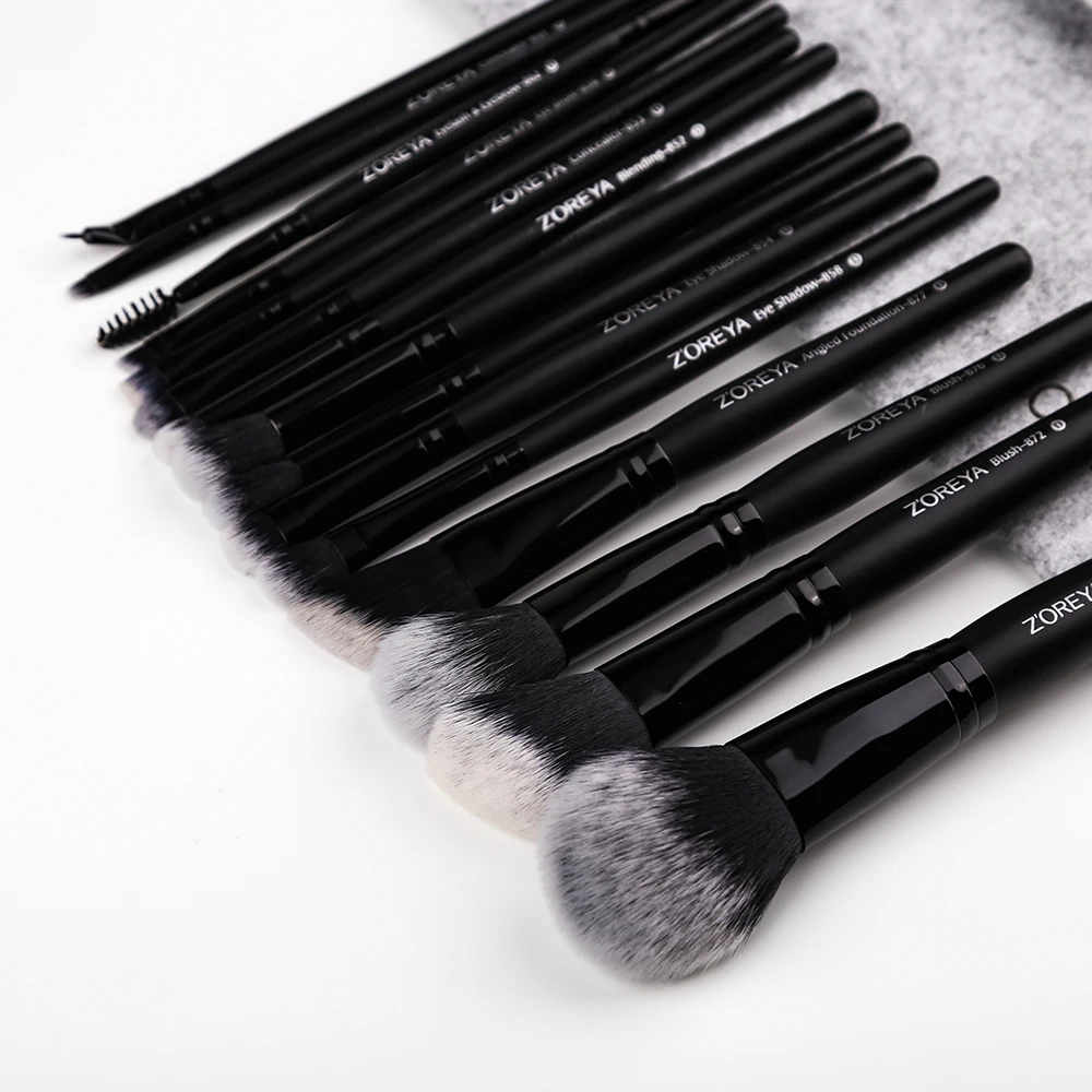 2020 Makeup Brushes 15pcs Makeup Brush Set Black Handle Brushes Set Cosmetic Kit with Classic Synthetic Hair Silver Bag, Picture color
2020 Makeup Brushes 15pcs Makeup Brush Set Black Handle Brushes Set Cosmetic Kit with Classic Synthetic Hair Silver Bag, Picture color