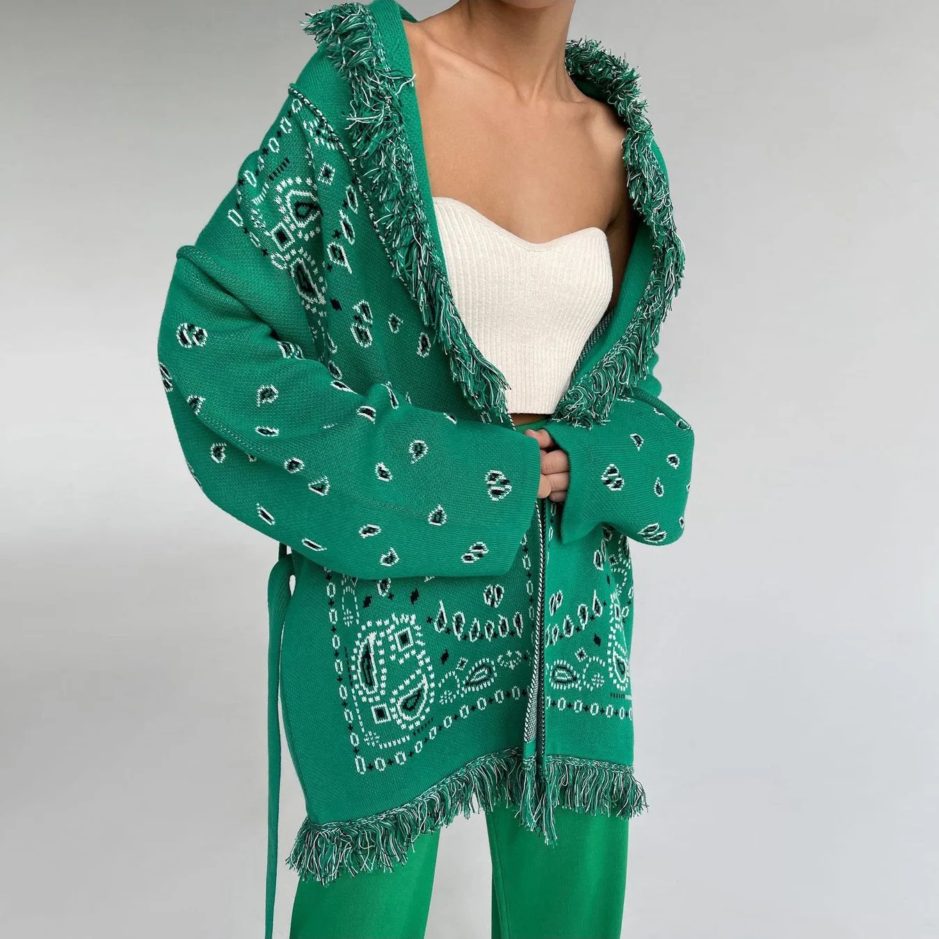TG042 bandana coats casual cardigan knit sweater women tassel bandage fashionfall jackets 2021
TG042 bandana coats casual cardigan knit sweater women tassel bandage fashionfall jackets 2021