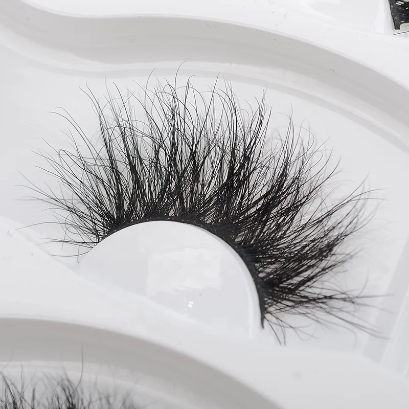 Wholesale dramatic 25mm mink eyelash vendor diamonds customized with boxes packaging cases fluffy 5d mink eyelashes, Cruelty free eyelashes natural black
Wholesale dramatic 25mm mink eyelash vendor diamonds customized with boxes packaging cases fluffy 5d mink eyelashes, Cruelty free eyelashes natural black