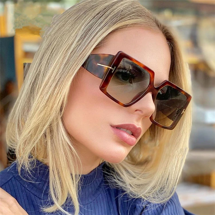 Tom Authentic Sun Glasses Designer Trendy Shades Oversized Square Luxury Women Brand Sunglasses 2021, As pictures or customized color
Tom Authentic Sun Glasses Designer Trendy Shades Oversized Square Luxury Women Brand Sunglasses 2021, As pictures or customized color