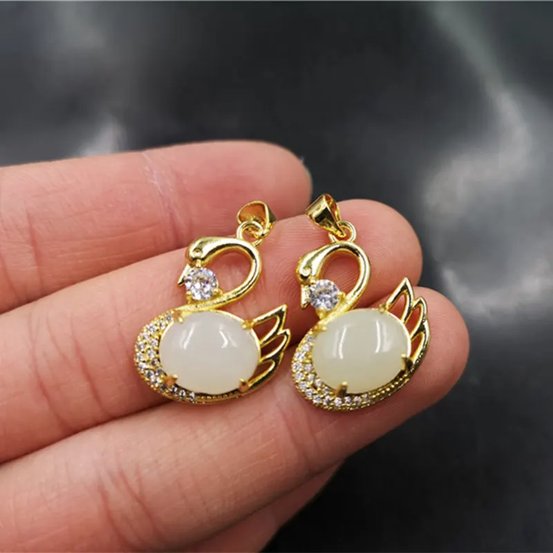925 Sterling Silver Inlaid Hetian White Jade Little Swan Pendant Female Agate Jade Pendant Jewelry, As pics
925 Sterling Silver Inlaid Hetian White Jade Little Swan Pendant Female Agate Jade Pendant Jewelry, As pics