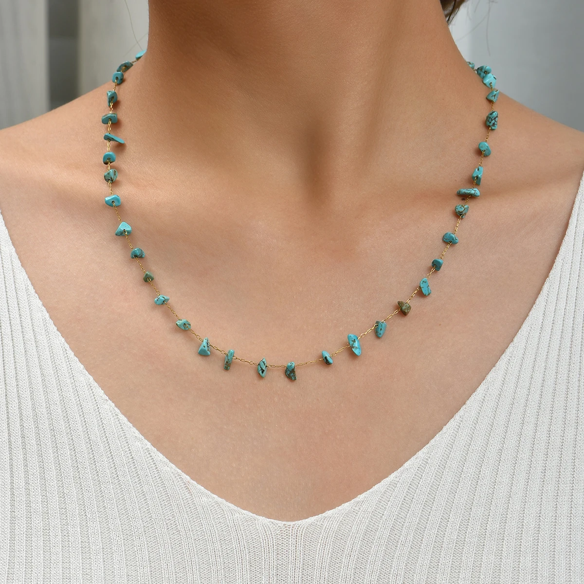 Bohemian 18K Gold Plated Natural Stone Necklaces Turquoise Beaded Necklaces for Women
Bohemian 18K Gold Plated Natural Stone Necklaces Turquoise Beaded Necklaces for Women