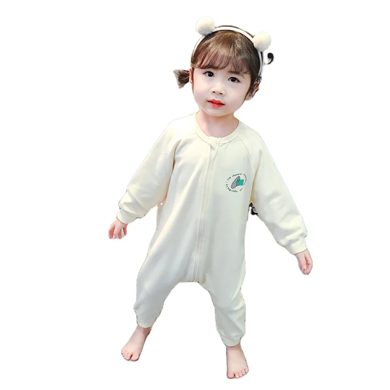Autumn and winter clothes children's pajamas for boys and girls long-sleeved one-piece home service
Autumn and winter clothes children's pajamas for boys and girls long-sleeved one-piece home service
