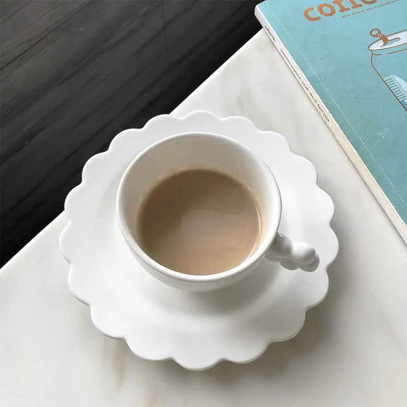 Ceramic Nordic coffee cup saucer lovely petals mug saucer afternoon tea dessert plate combination wholesale, White
Ceramic Nordic coffee cup saucer lovely petals mug saucer afternoon tea dessert plate combination wholesale, White