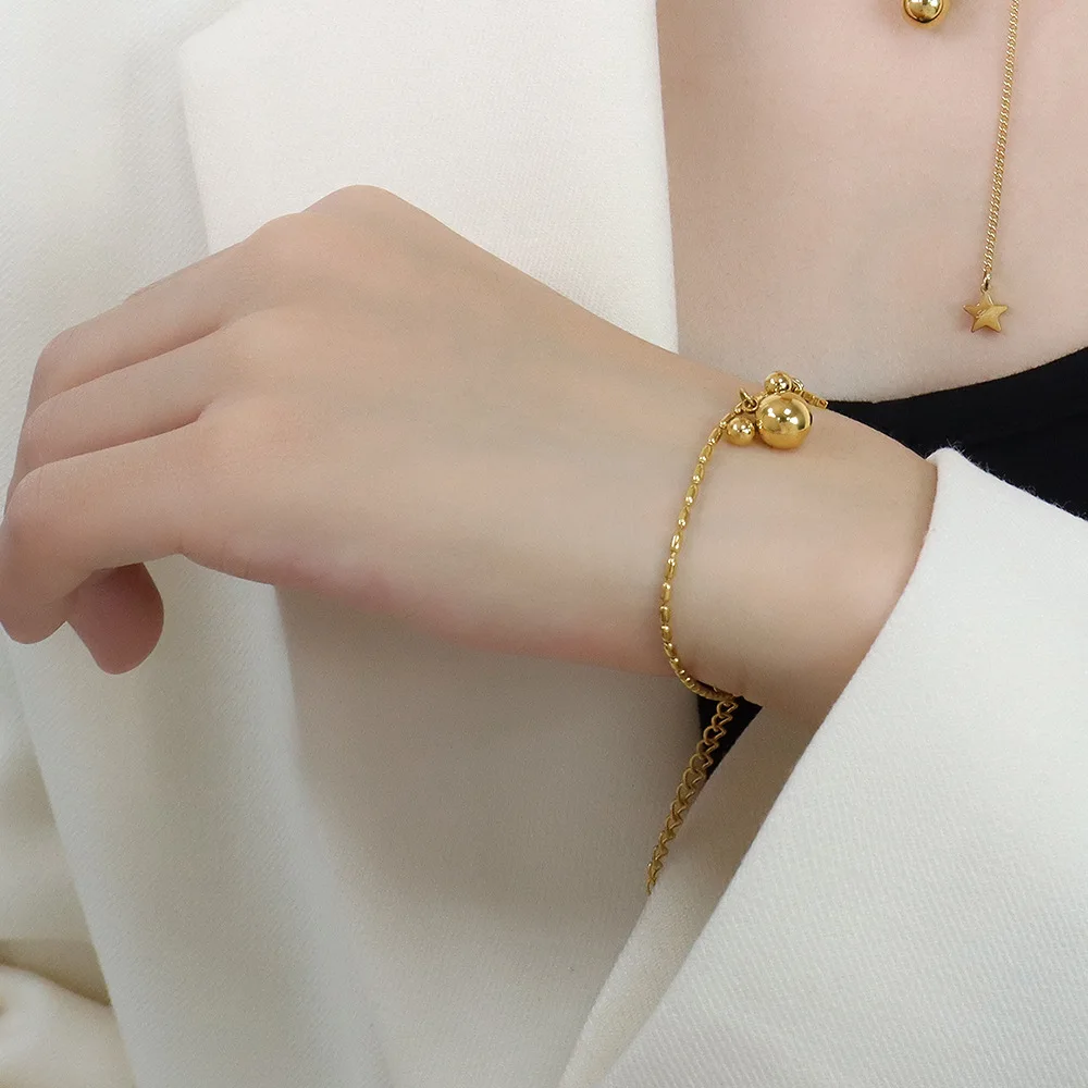 Fashion Jewelry Gold Plated Stainless Steel Small Mouse Five-pointed Star Rice Bead Women Jewelry Bracelets
Fashion Jewelry Gold Plated Stainless Steel Small Mouse Five-pointed Star Rice Bead Women Jewelry Bracelets