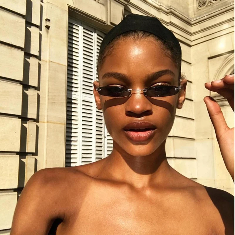 Small Sunglasses Women Men Brand Designer Rimless Narrow Eyewear Luxury Trending Alloy Sun glasses Streetwear UV400
Small Sunglasses Women Men Brand Designer Rimless Narrow Eyewear Luxury Trending Alloy Sun glasses Streetwear UV400