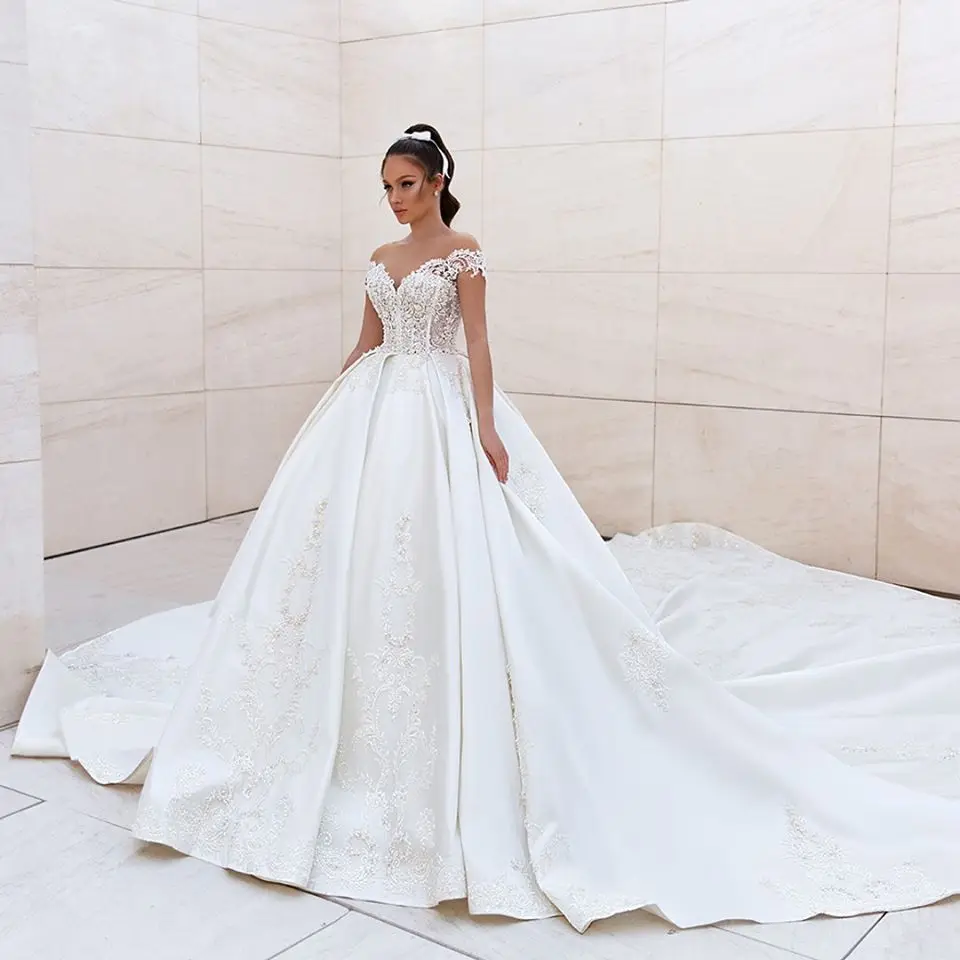 Appliqued vestido de novia long sleeves bride wedding gown dresses lace A-line muslim wedding dress bridal gwon for woman