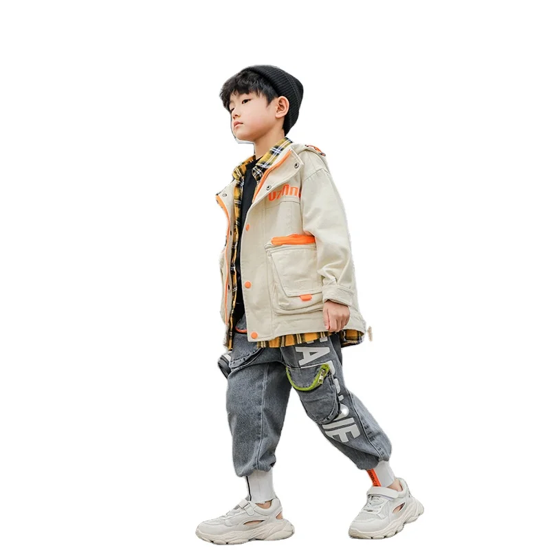 Boys jacket spring and autumn Korean style handsome jacket children's clothing
Boys jacket spring and autumn Korean style handsome jacket children's clothing