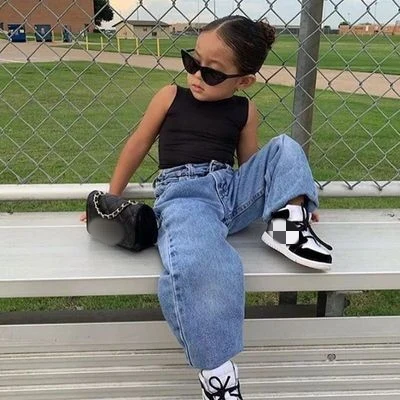 F40983A Fashionable European and American style handsome sleeveless top + loose jeans baby girls clothing sets kid clothing set, As picture
F40983A Fashionable European and American style handsome sleeveless top + loose jeans baby girls clothing sets kid clothing set, As picture