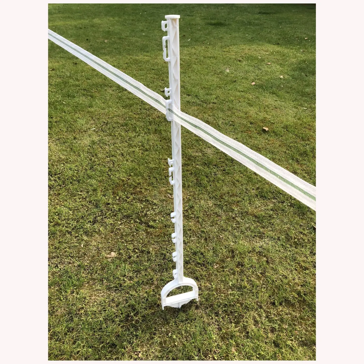 OEM Service Available Injection Molding Plastic Posts 1.2m Plastic Step in Post Terrui PST013 Fence Post, White, black, red or can be customized
OEM Service Available Injection Molding Plastic Posts 1.2m Plastic Step in Post Terrui PST013 Fence Post, White, black, red or can be customized