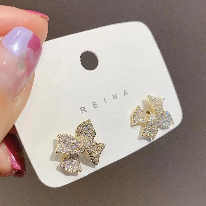 New Design Fashion Jewelry Exquisite Copper Inlay Zircon Full Crystal Bow-knot Cute Female stud Earrings, Picture shows
New Design Fashion Jewelry Exquisite Copper Inlay Zircon Full Crystal Bow-knot Cute Female stud Earrings, Picture shows