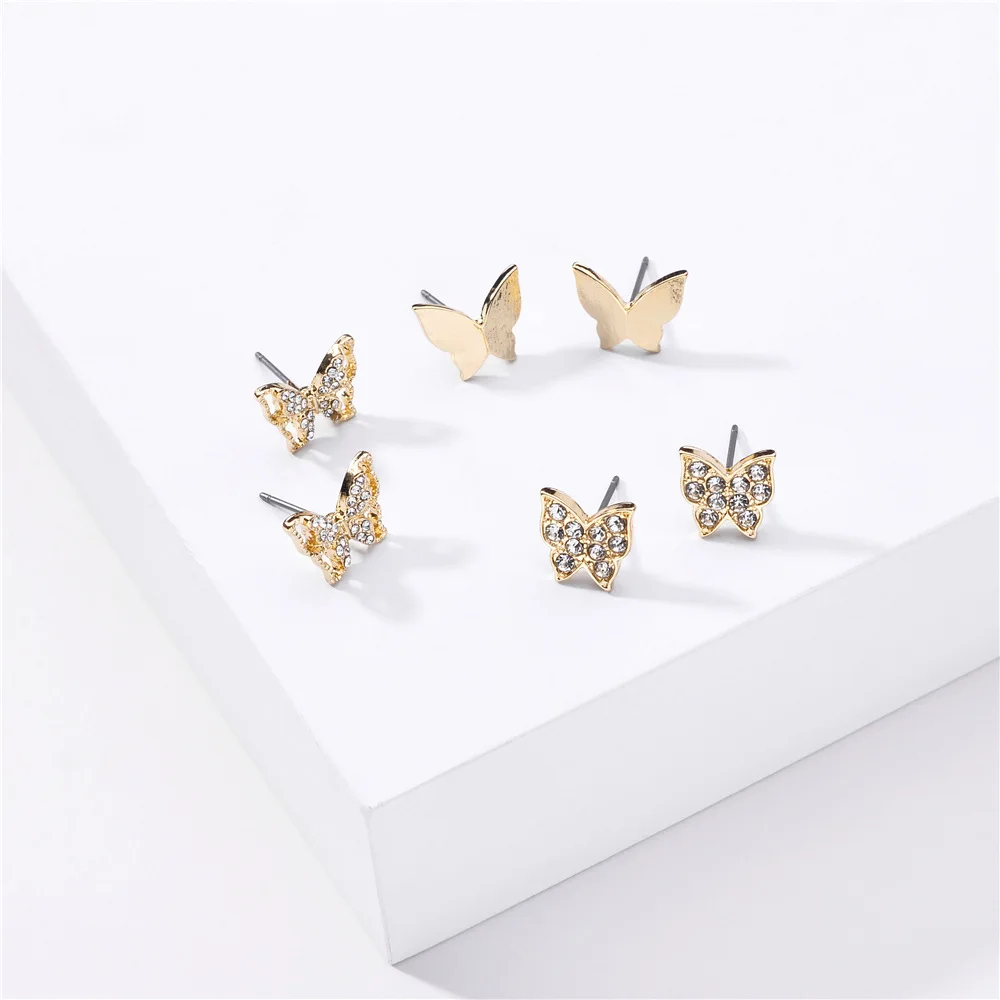 Exquisite Handmade Gold Plated Diamond Small Butterfly Earrings Rhinestone Crystal Butterfly Stud Earring For Ladies 
Exquisite Handmade Gold Plated Diamond Small Butterfly Earrings Rhinestone Crystal Butterfly Stud Earring For Ladies
