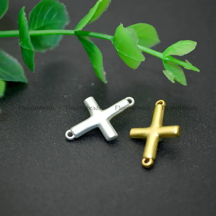 Two Loops Metal Cross Charms Jewelry Connectors Bracelets making supplies 18k gold plating / silver color Findings
Two Loops Metal Cross Charms Jewelry Connectors Bracelets making supplies 18k gold plating / silver color Findings