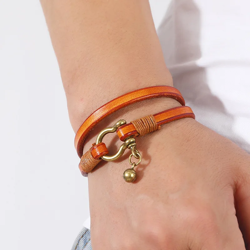 Retro Two Circle Men Leather Bracelet Simple Horseshoe Buckle Bracelet Horseshoe Buckle For Men
Retro Two Circle Men Leather Bracelet Simple Horseshoe Buckle Bracelet Horseshoe Buckle For Men