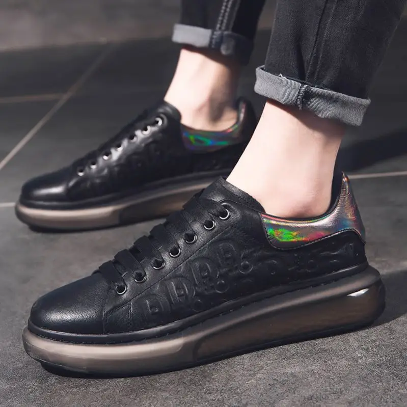 2021 fashion men's dress shoes Explosive top layer cowhide men's casual shoes popcorn bottom high quality sneakers shoes for men
2021 fashion men's dress shoes Explosive top layer cowhide men's casual shoes popcorn bottom high quality sneakers shoes for men