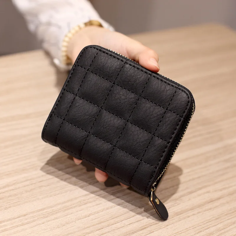 Women Short Wallets PU Leather Female Plaid Purses Nubuck Card Holder Fashion Woman Small Zipper Wallet With Coin Purse
Women Short Wallets PU Leather Female Plaid Purses Nubuck Card Holder Fashion Woman Small Zipper Wallet With Coin Purse