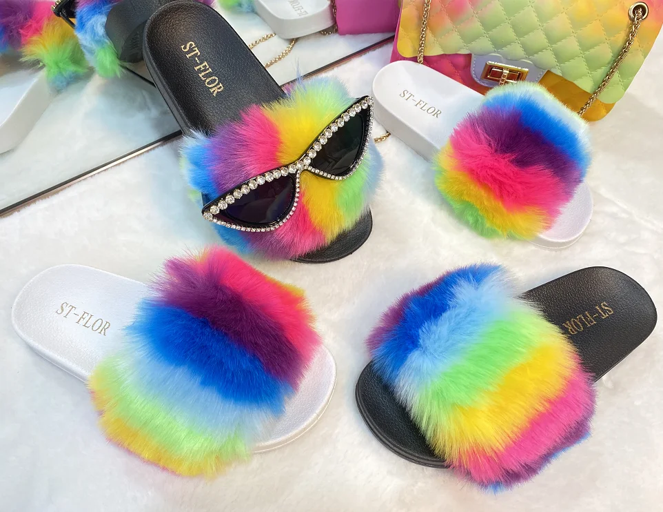 Wholesale price rainbow faux fur women slides multi color PCU plush sandals winter fashion lady slippers
Wholesale price rainbow faux fur women slides multi color PCU plush sandals winter fashion lady slippers