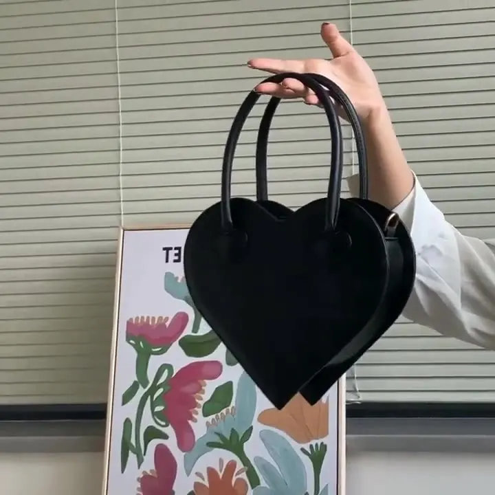New Arrival 2022 valentine's bag pu leather heart shape handbags for women luxury handbags ladies handbags woman famous brand, Picture 
New Arrival 2022 valentine's bag pu leather heart shape handbags for women luxury handbags ladies handbags woman famous brand, Picture
