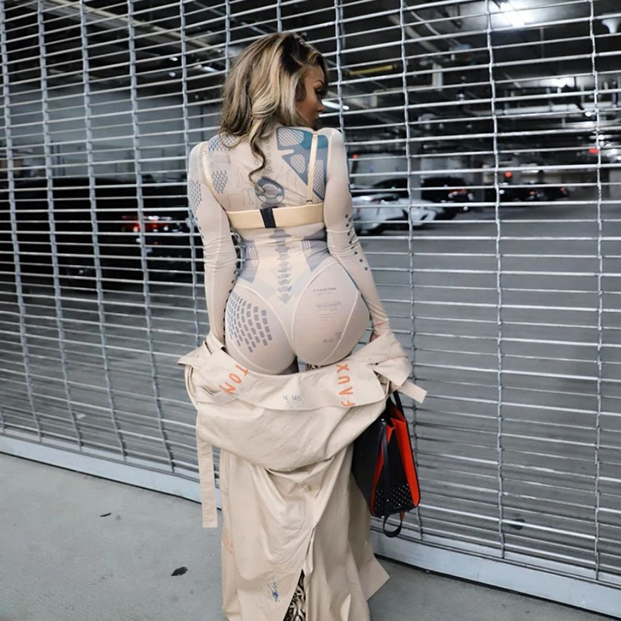 2021 new arrivals Mesh See Through Printed long sleeve Bodycon Outfits 2 piece set women, Apricot
2021 new arrivals Mesh See Through Printed long sleeve Bodycon Outfits 2 piece set women, Apricot