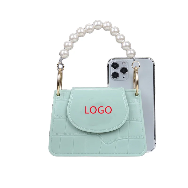 This year's new style PU color fashion one-shoulder messenger portable chain pearl handbag, Customizable
This year's new style PU color fashion one-shoulder messenger portable chain pearl handbag, Customizable