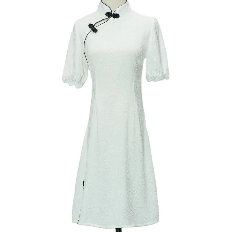 Thin And Comfortable White Jacquard Satin Qipao Dress High Quality Qipao Chinese Traditional
Thin And Comfortable White Jacquard Satin Qipao Dress High Quality Qipao Chinese Traditional