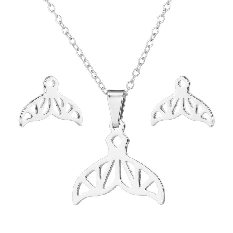 2019 stainless steel jewelry sets fashion mermaid tail pendant necklace earrings set women stud earrings charm necklace Gift
2019 stainless steel jewelry sets fashion mermaid tail pendant necklace earrings set women stud earrings charm necklace Gift