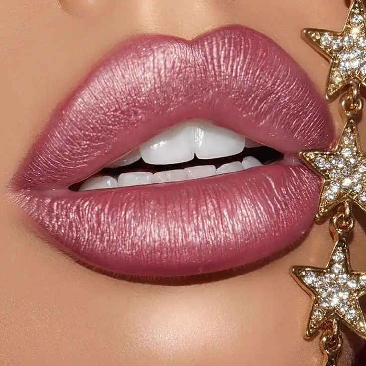 Pancy wholesale private label shiny glitter lip gloss custom metal lip gloss waterproof
Pancy wholesale private label shiny glitter lip gloss custom metal lip gloss waterproof