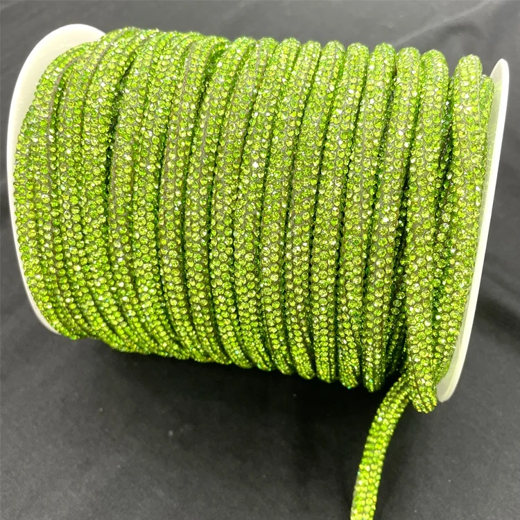 S178 New Arrival 6mm Luxury crystal rhinestone tube for hoodies rhinestone rope cord for decoration
S178 New Arrival 6mm Luxury crystal rhinestone tube for hoodies rhinestone rope cord for decoration
