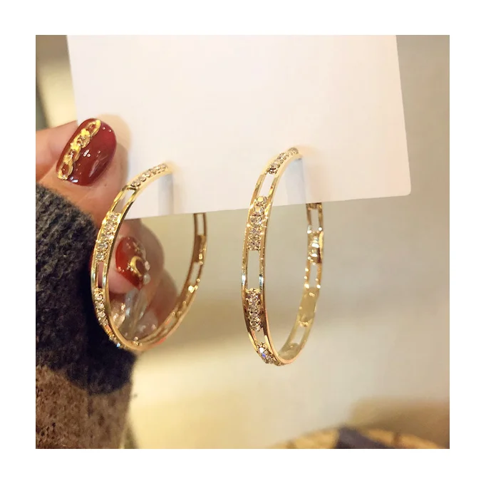 Korea Style Daily Design Women Earring Simple Gold Color Earrings gold plated earrings, Gold silver
Korea Style Daily Design Women Earring Simple Gold Color Earrings gold plated earrings, Gold silver