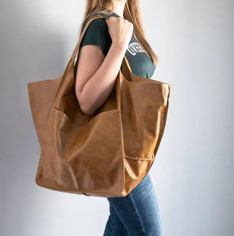 2021 fashion euro stylish large tote bags women handbags ladies purse high quality pu leather design bid shoulder woman hand bag
2021 fashion euro stylish large tote bags women handbags ladies purse high quality pu leather design bid shoulder woman hand bag