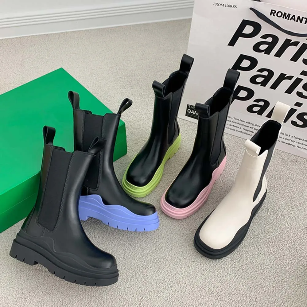 Woman Boots Platform Leather Non-Slip Chelsea Ankle Boots Round Toe Slip-on Casual Women's Flats Fashion Lady Shoes Comfortable
Woman Boots Platform Leather Non-Slip Chelsea Ankle Boots Round Toe Slip-on Casual Women's Flats Fashion Lady Shoes Comfortable