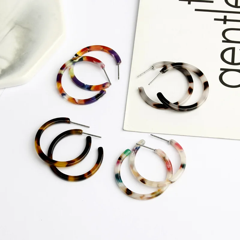 Ins Retro Style Wild Earrings Korean Fashion Simple Colorful Resin Earrings for Girls, Picture shows
Ins Retro Style Wild Earrings Korean Fashion Simple Colorful Resin Earrings for Girls, Picture shows