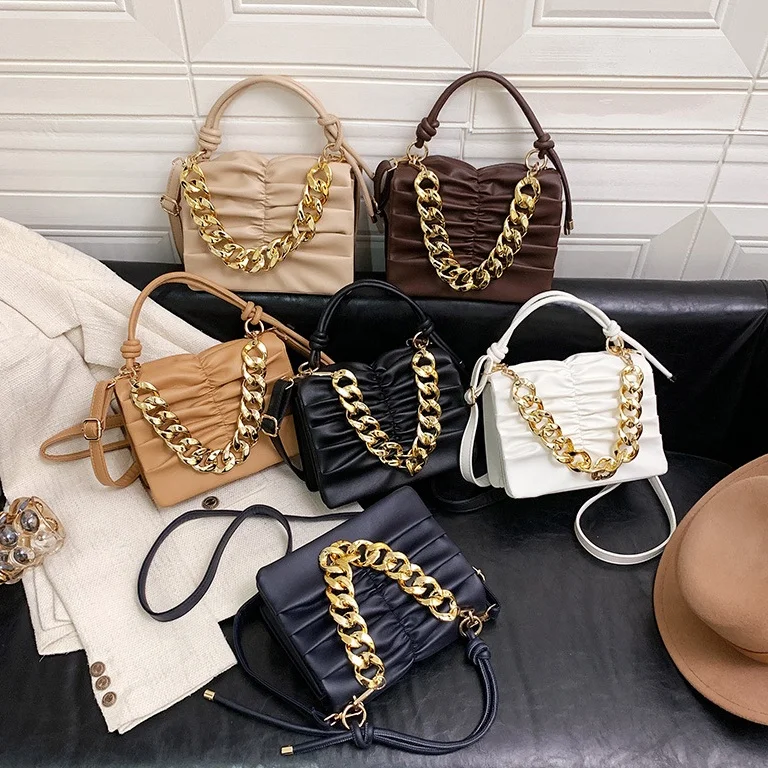 2022 Latest Popular PU Leather Ladies Hand Bags INS Fashion Designer Chain Crossbody Purses and Handbags for Women Luxury, Customized color
2022 Latest Popular PU Leather Ladies Hand Bags INS Fashion Designer Chain Crossbody Purses and Handbags for Women Luxury, Customized color