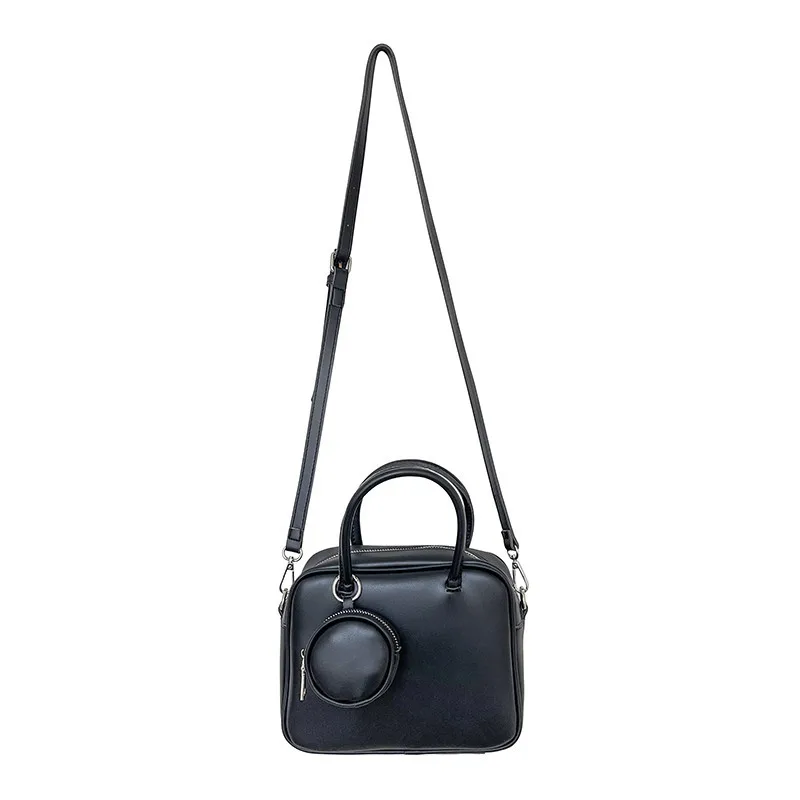 2021 Trendy New Style fashion trend small square bag PU hand bag tote bag with strap
2021 Trendy New Style fashion trend small square bag PU hand bag tote bag with strap