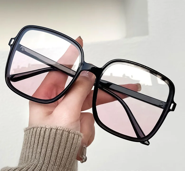 New Fashion Design Luxury Uv400 Oversized Square Sunglasses Female Shades Gradient Women Sunglasses 2023
New Fashion Design Luxury Uv400 Oversized Square Sunglasses Female Shades Gradient Women Sunglasses 2023