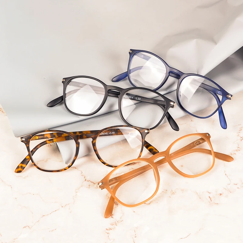 2021 New Arrival Classic Design Wholesale High Quality Stylish Blue Light Women Reading Glasses Thick Frame
2021 New Arrival Classic Design Wholesale High Quality Stylish Blue Light Women Reading Glasses Thick Frame
