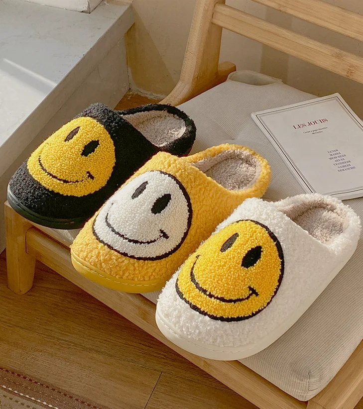 Smiley Face Warm Slippers Memory Foam Cute Soft Plush House Shoes Comfortable Indoor Non-slip Flat Winter Slides, Black / white / red / green / yellow
Smiley Face Warm Slippers Memory Foam Cute Soft Plush House Shoes Comfortable Indoor Non-slip Flat Winter Slides, Black / white / red / green / yellow