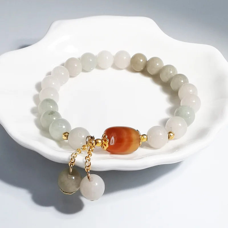 2021 new agate bracelet, fresh and simple fashion design with pendant, girlfriend jewelry, 1 different color
2021 new agate bracelet, fresh and simple fashion design with pendant, girlfriend jewelry, 1 different color