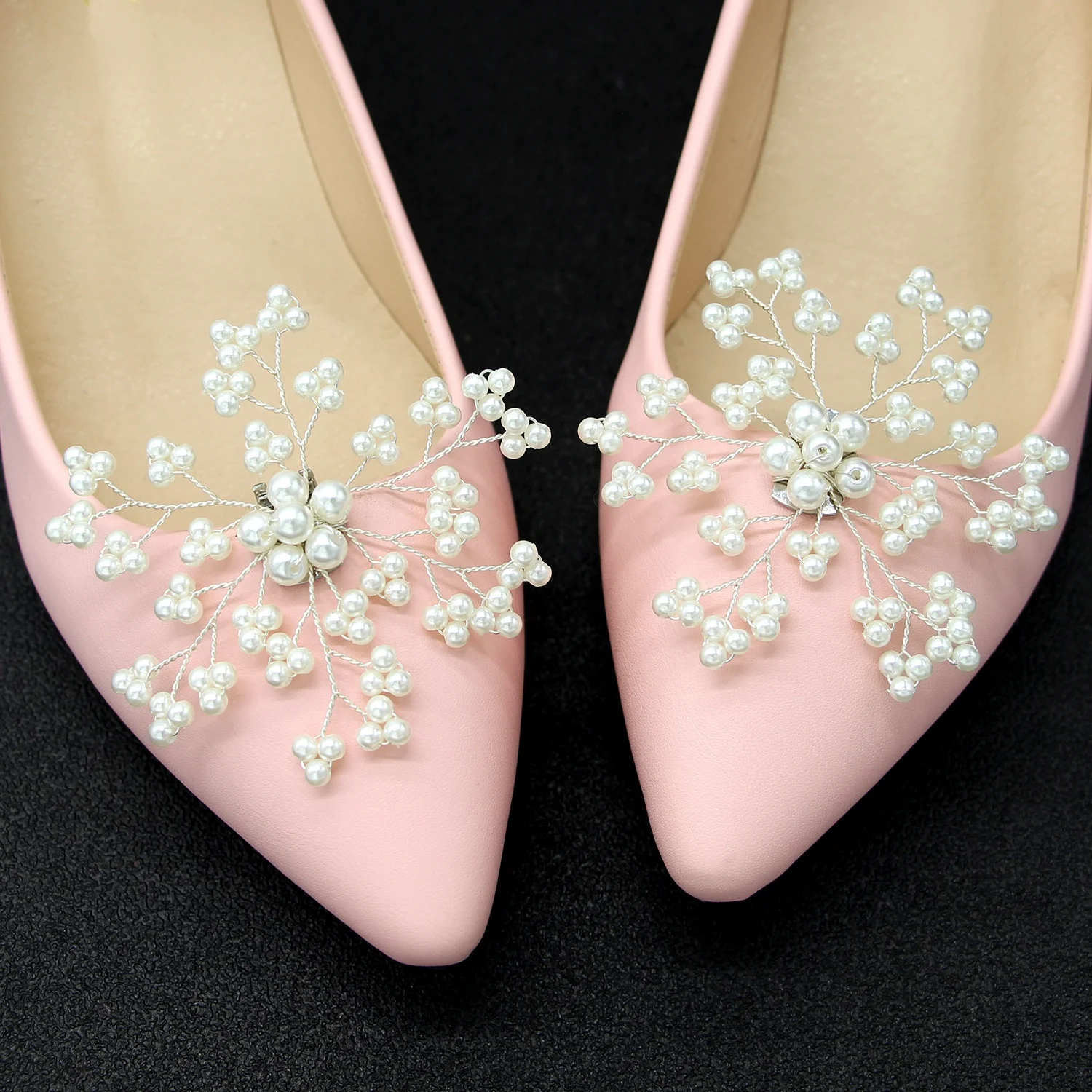 XILIANGFEIZI Wholesale Pearl Shoe Charms High Heel Accessories Fashion Sandal Buckle Flower Shoe Charm
XILIANGFEIZI Wholesale Pearl Shoe Charms High Heel Accessories Fashion Sandal Buckle Flower Shoe Charm