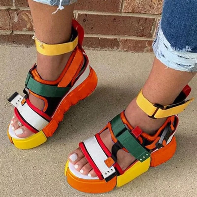 2020 Spring/summer New Women Outdoor Cross Rhinestone Slippers Bright Diamond Leisure Beach Mat Non-slip Pvc Durable Flip Flop
2020 Spring/summer New Women Outdoor Cross Rhinestone Slippers Bright Diamond Leisure Beach Mat Non-slip Pvc Durable Flip Flop