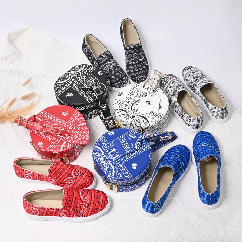 Fashion Designer Bags Handbags For Women Luxury Custom Bandana Print Shoulder Tote Round Bags And Flat Shoes Set, 8 colors
Fashion Designer Bags Handbags For Women Luxury Custom Bandana Print Shoulder Tote Round Bags And Flat Shoes Set, 8 colors