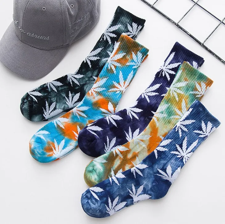 2021 Factory Stock INS Cotton Tie Dye Maple Leaf Men And Women Adult Couple Sport Medium Tube Socks Cotton Socking
2021 Factory Stock INS Cotton Tie Dye Maple Leaf Men And Women Adult Couple Sport Medium Tube Socks Cotton Socking