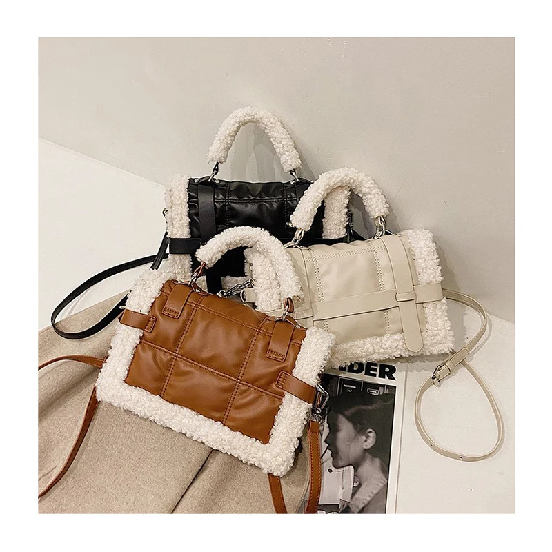 Winter Lambswool Rimmed Messenger Bags Ladies Designer Patchwork Small Square Bags Fashion Plush Shoulder Bags For Women Bolsas
Winter Lambswool Rimmed Messenger Bags Ladies Designer Patchwork Small Square Bags Fashion Plush Shoulder Bags For Women Bolsas
