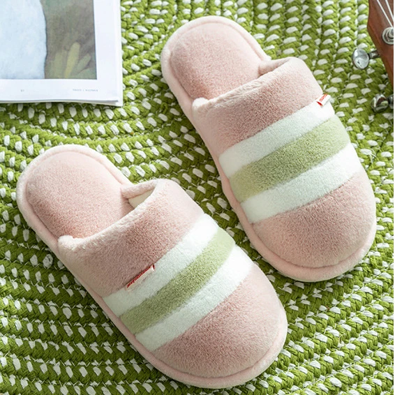 Wholesale new design winter warm plush sandals fluffy indoor slippers luxury fashion bedroom slippers women furry slippers, Pink,orange, green and blue
Wholesale new design winter warm plush sandals fluffy indoor slippers luxury fashion bedroom slippers women furry slippers, Pink,orange, green and blue