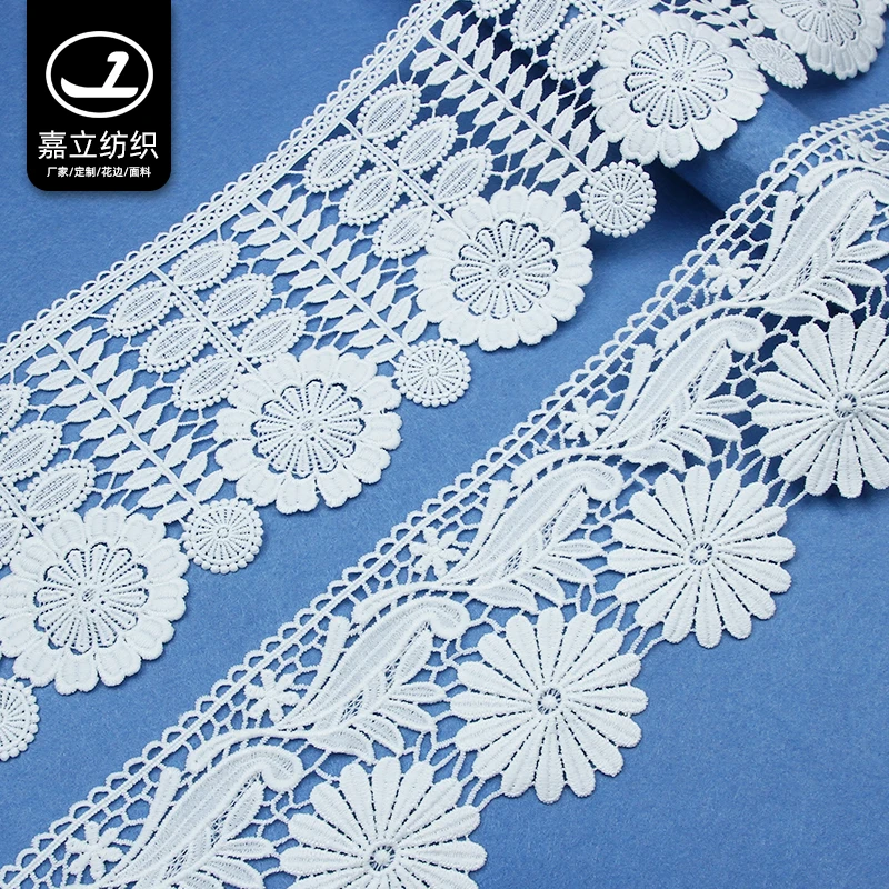 Hot selling white hollowed out embroidery water soluble lace fabric for clothing and home textile accessories
Hot selling white hollowed out embroidery water soluble lace fabric for clothing and home textile accessories
